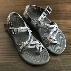 Chaco sandals women’s size 8